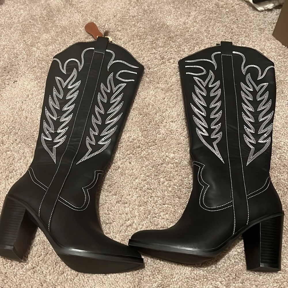 MIA Black heeled western boots